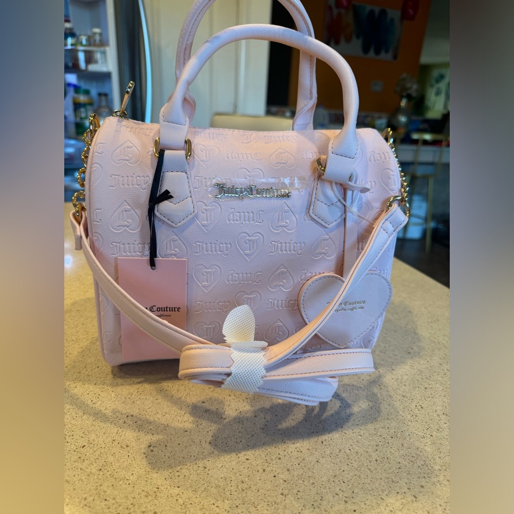 COPY - JUICY COUTURE Bestsellers Fame Satchel in Powder Blush. Purse. Hand bag